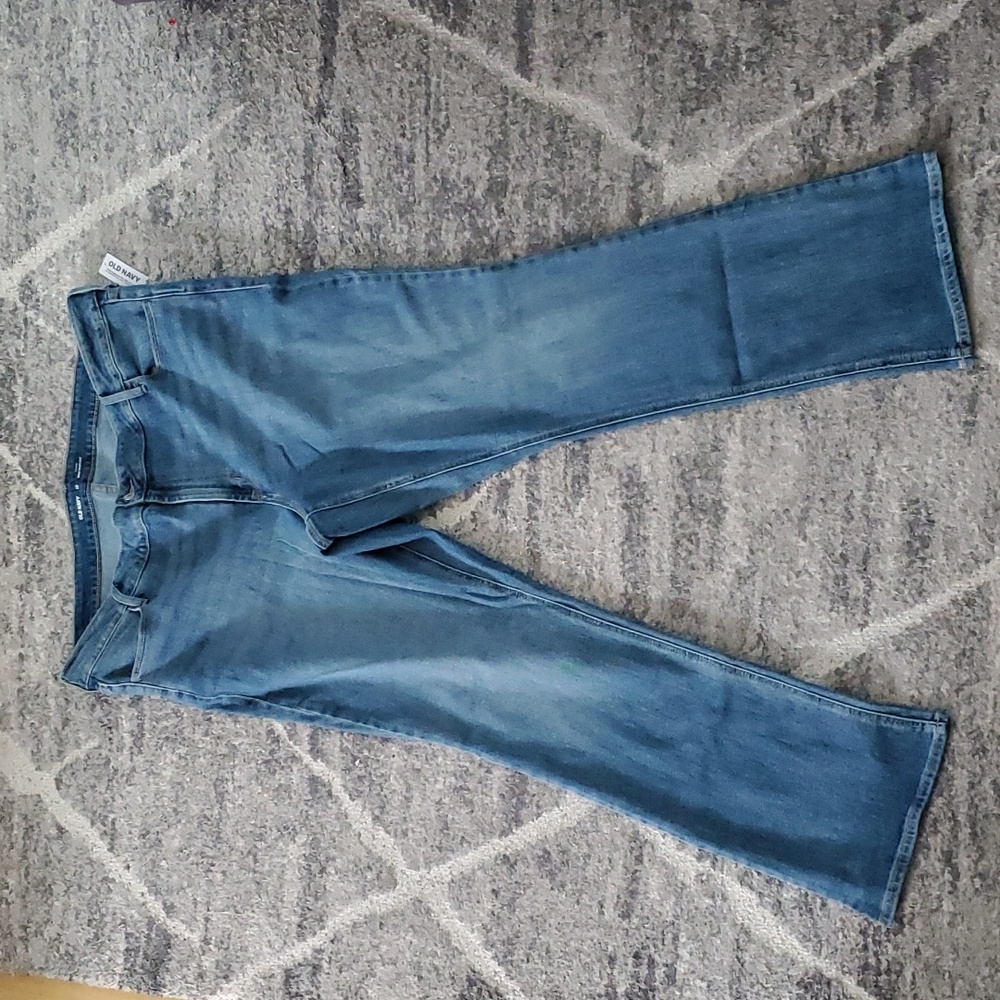 Old Navy Mid Rise Wow Boot Cut Jean